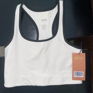 Girlfriend Collective brand. Sports bra size medium.
